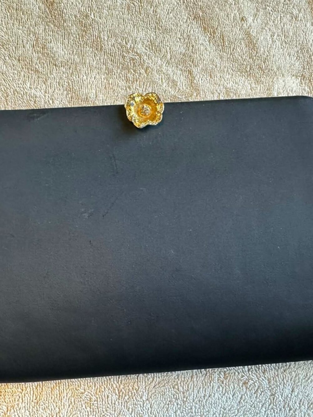 Women’s Vintage HM Black & Gold Snap Clutch Purse